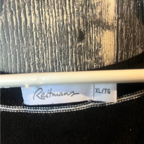 Sweater, Reitmans - Picture 2 of 2